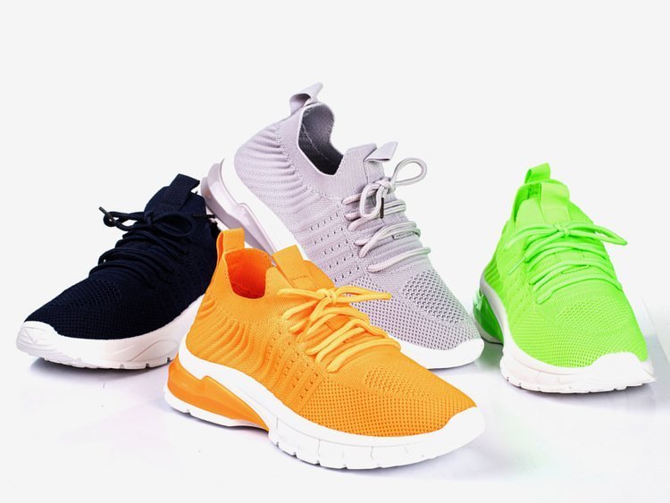 Neonowe różowe sportowe buty damskie Brighton - Obuwie