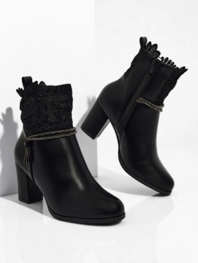 Luna Black Elegant Ankle Boots with Lace