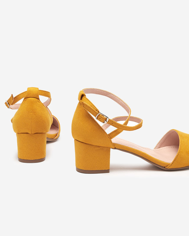 Women's mustard sandals on a post Crisco - Footwear