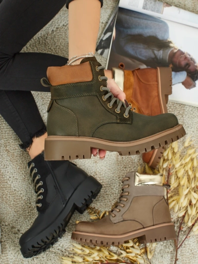 Women's Maestroe Trapper Boots