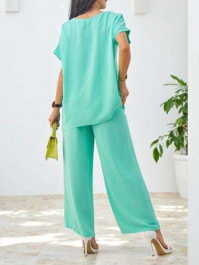 Royalfashion Women's set with short sleeves, decorative flower and wide pants