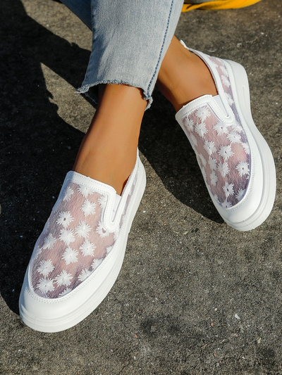 Royalfashion Women's mesh moccasins with flowers Emzos