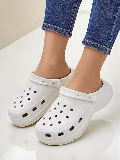 Royalfashion Women's rubber sandals with cutouts Dellosa