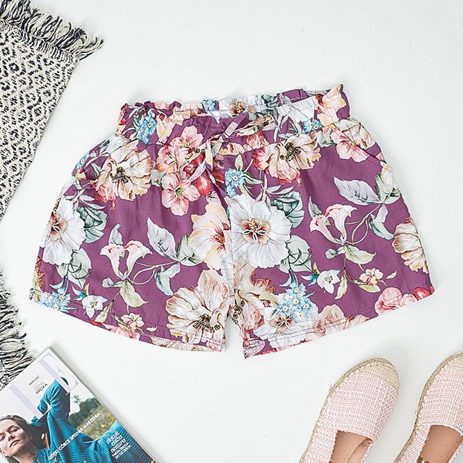 Purple women's shorts with flowers PLUS SIZE - Clothing