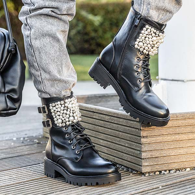Black boots with pearls Mais - Footwear