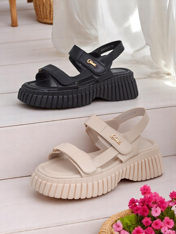 Royalfashion Sieviešu sandales ar biezāku zoli Hortez