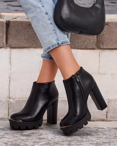 Royalfashion Sieviešu zābaki uz pēdas Oveneb