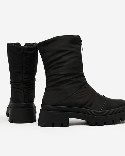 Royalfashion Sieviešu zābaki ar plakanu papēdi melnā krāsā Tainve