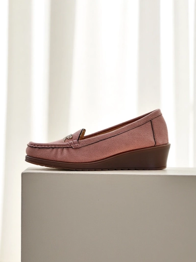 Royalfashion Sieviešu mocasīni uz zema papēža Lomman