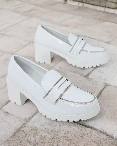 Royalfashion Sieviešu laku apavi Befies