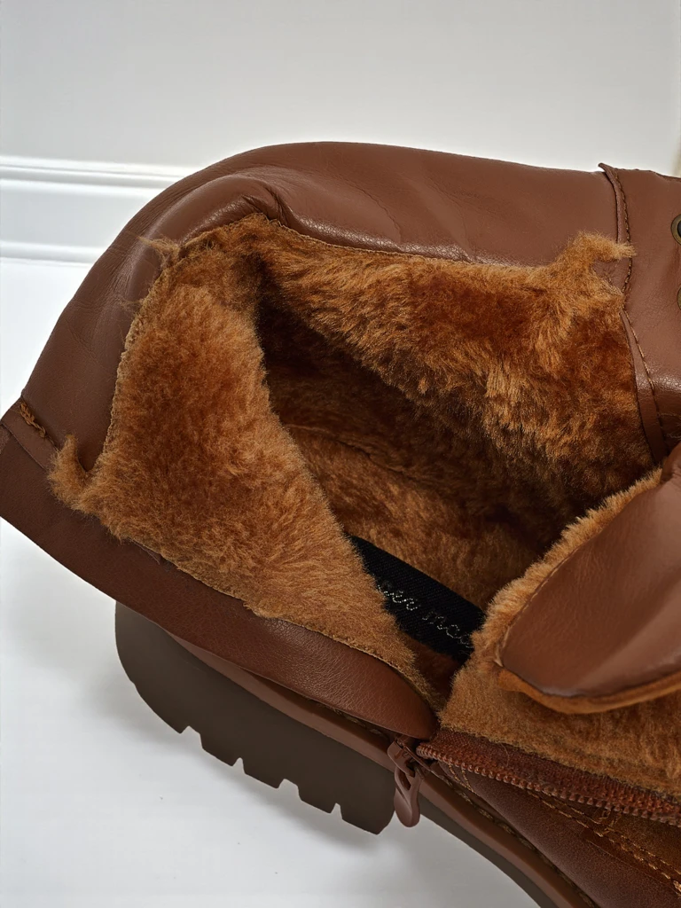 Women's Maestroe Trapper Boots