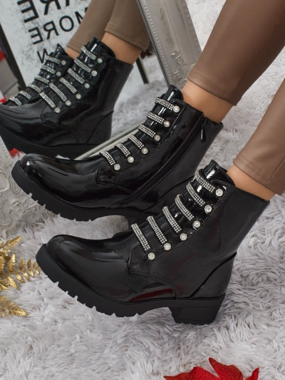 Fjorra Women's Patent Lace-up Ankle Boots