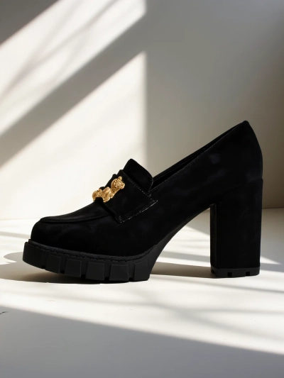 Katherine Elegante Nwa Talon Wo Syèd