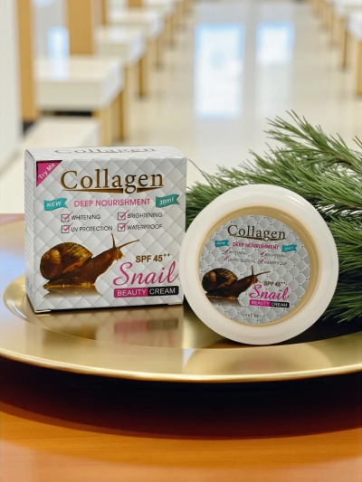 Brightening face cream with collagen and SPF4 - nourishing