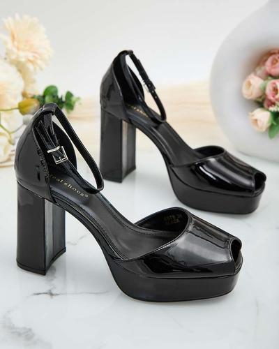 Royalfashion Sieviešu sandales Lefeyoa ar lakotu pēcpusi