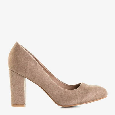 Beige pumps on the Amelle post - Footwear