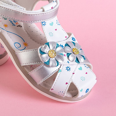 White and silver girls' sandals with embellishments Laluna - Footwear