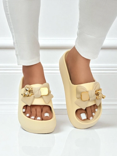 Royalfashion Women's rubber flip-flops with a decorative bow Alday