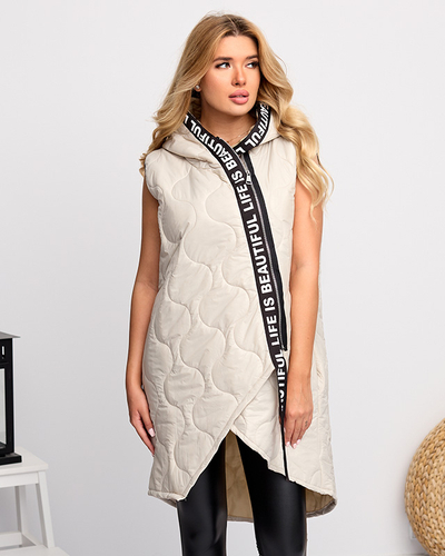 Бежевый длинный стеганый жилет с принтом