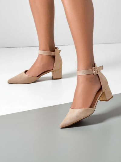 Royalfashion Женские туфли на низком каблуке Celle