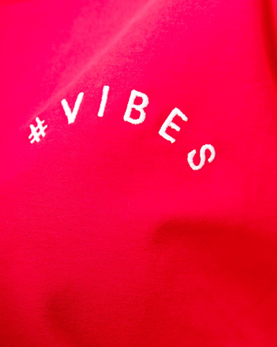 Женский спортивный костюм цвета фуксии с укороченным свитшотом - Одежда