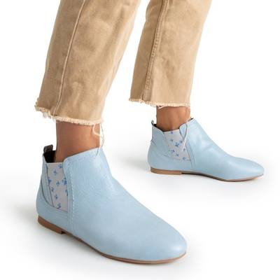 Light blue women's leather Chelsea boots Heidi - Footwear