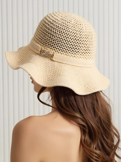 Royalfashion Sieviešu cepure ar viļņotu malu Wave Breeze