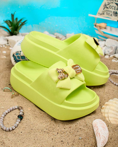 Royalfashion Women's rubber flip-flops with decorative bow Nilm