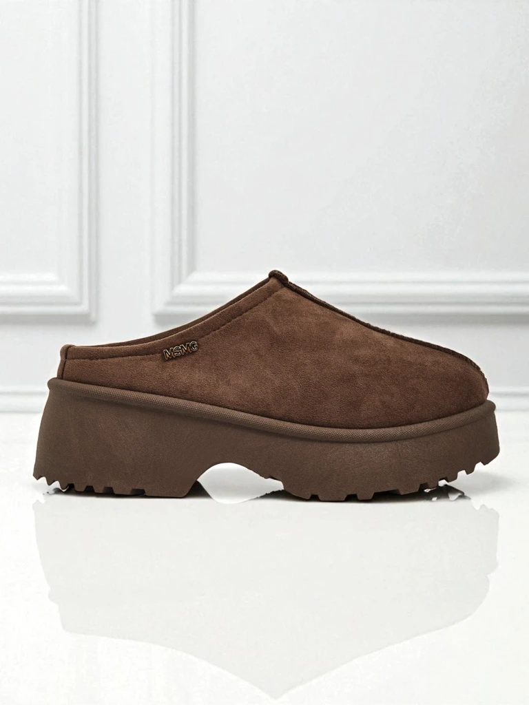 Lühikesed naiste karusnahast saapad Calindra