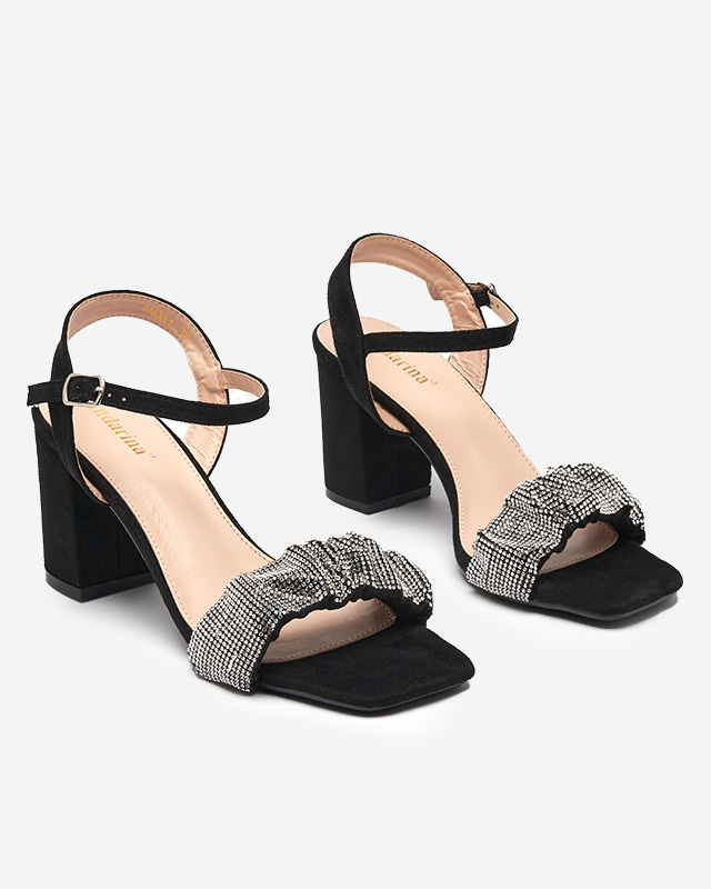 Melnas sieviešu sandales uz staba ar kubiskajiem cirkoniem Trieste - Apavi