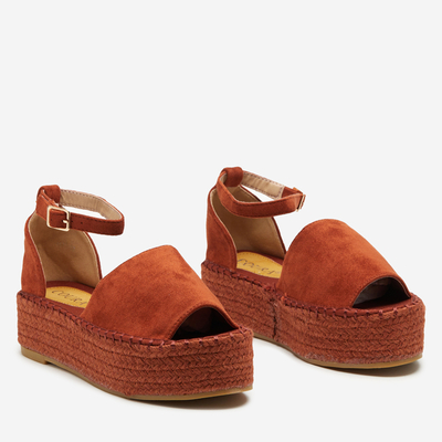 Brown women's sandals on the Ponera platform - Footwear