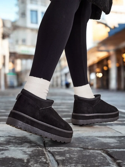 Royalfashion Short women's snow boots a'la Biovve