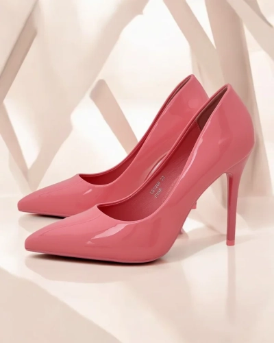 Royalfashion Sieviešu klasiskie norādītie stiletto zābaki Dofenis