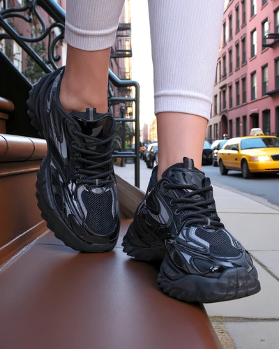 Royalfashion sieviešu lakotas zābaciņas Leysi