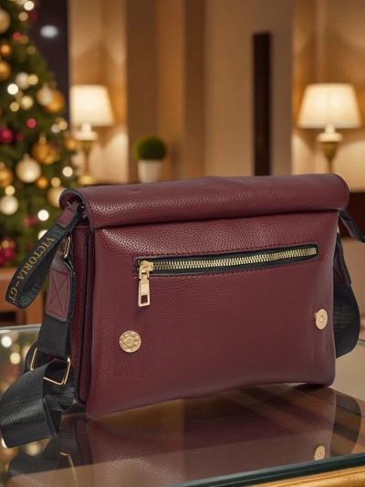 Liten dameveske i miljøvennlig skinn Tessaria