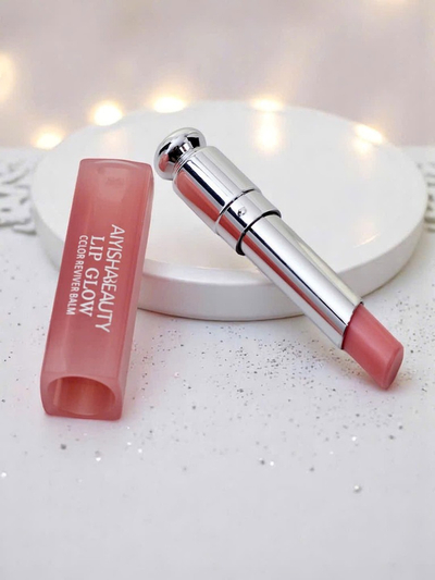 Mitrinoša lūpu krāsa-balzams tonī Powder Pink