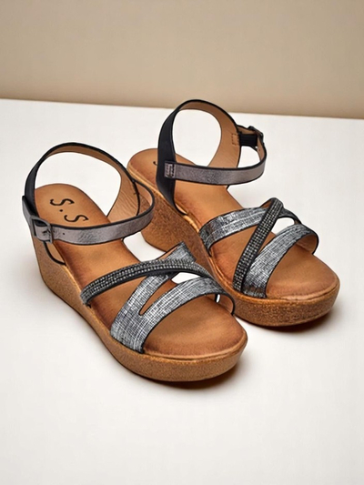 Женские босоножки на платформе Royalfashion с стразами и блестками Eclat