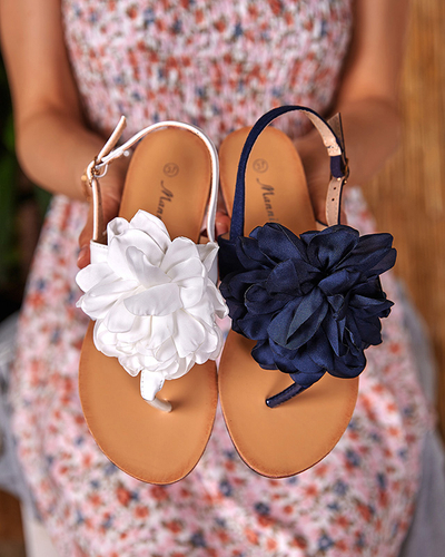 Women's black sandals with a flower Nerikala - Footwear