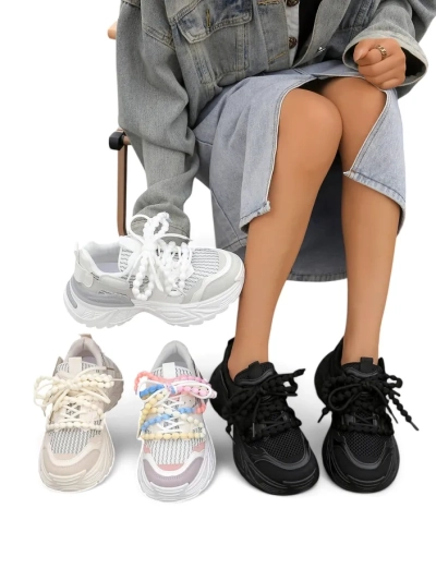 Royalfashion Women's sporty sneakers on a thicker sole Loness