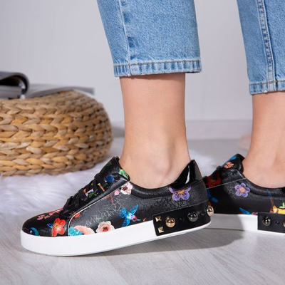 Czarne buty sportowe z ozdobami Kolibri - Obuwie