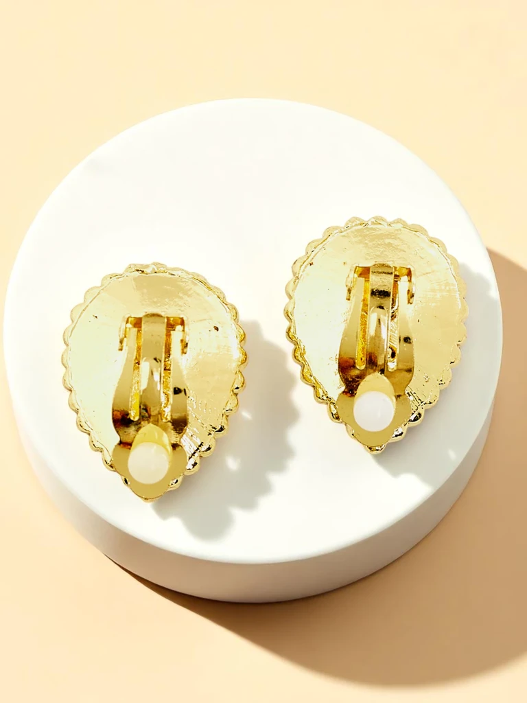 Royalfashion Women's clip-on earrings with crystal and cubic zirconia