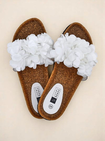 Royalfashion Klapki damskie z kwiatuszkami Flora Soft