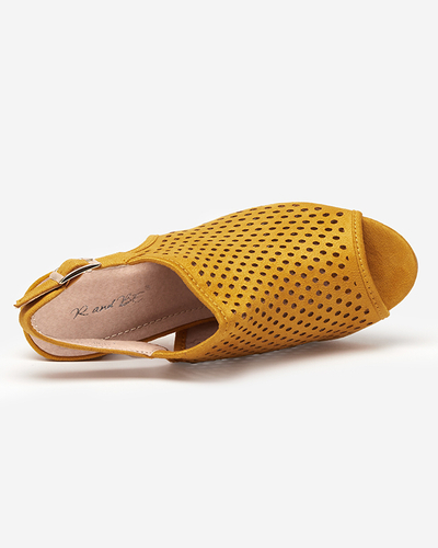 Women's openwork sandals on a post in mustard Melliani - Footwear