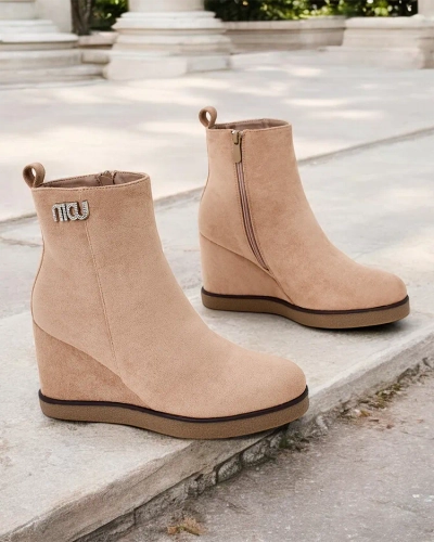 Royalfashion Sieviešu zābaki uz kājiņām Serda