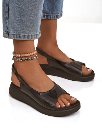 Royalfashion Women's Luna Shines sandals on a thick sole