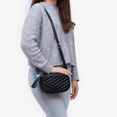 Ladies' black quilted handbag - Accessories