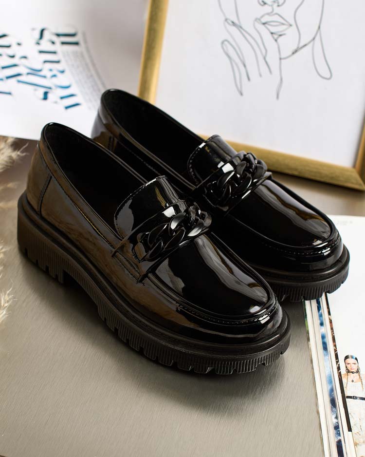 Royalfashion Женские лакированные мокасины с орнаментом Lehels