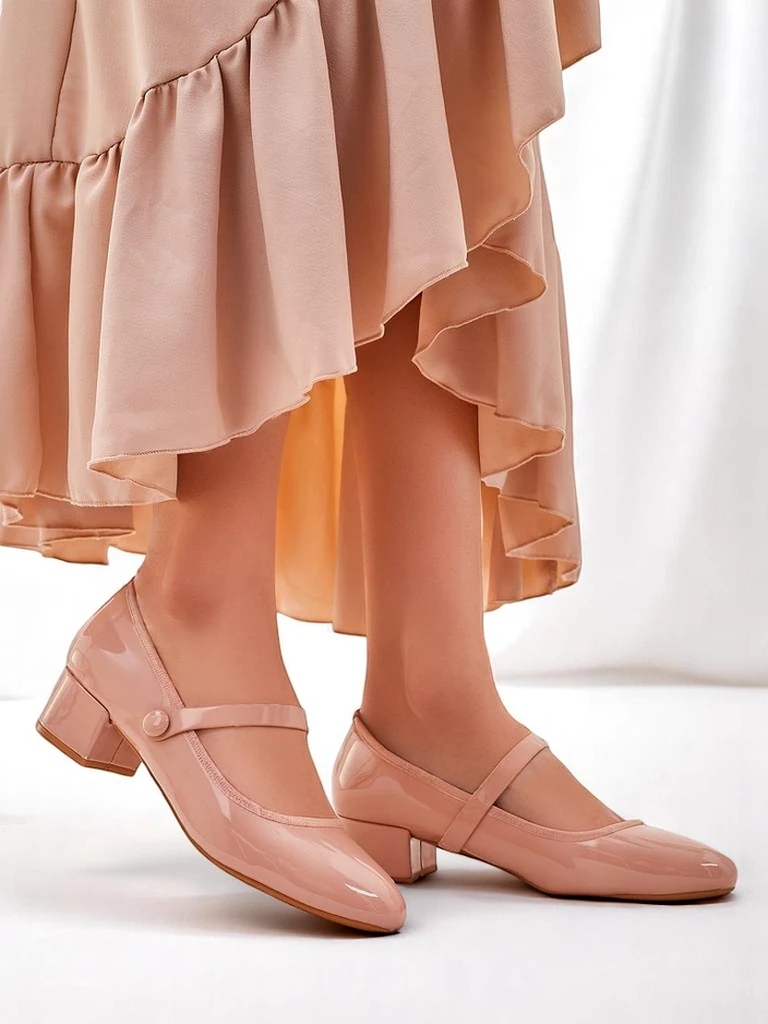 Royalfashion Damskie czółenka na niskim obcasie Omagga