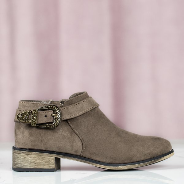 Brązowe sztyblety z klamrą Taida - Obuwie