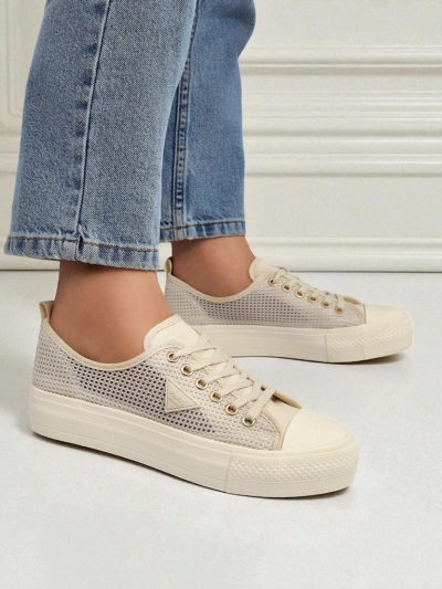 Damskie beżowe tenisówki Callista Mesh – płaski obcas, kolekcja Lato Jesień